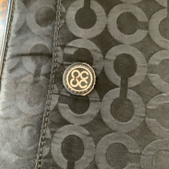 Pre-Loved Coach IPad Case - Picture 5 of 8